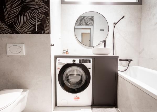 PREDANÉ - 1i byt s loggiou, 39m2 , Kompletná rekonštrukcia, Havanská