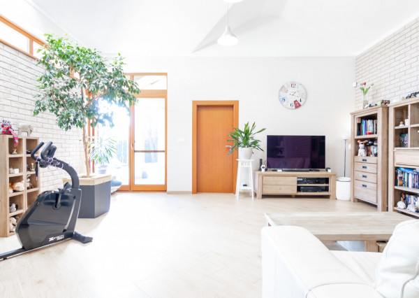 PEREŠ, Krompašská, PRÉMIOVÝ dom s dvojgarážou