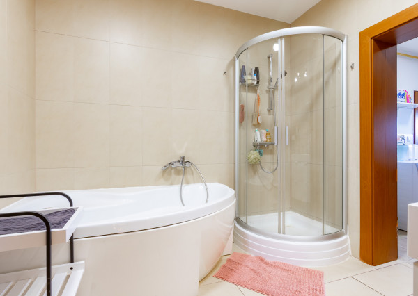 PEREŠ, Krompašská, PRÉMIOVÝ dom s dvojgarážou