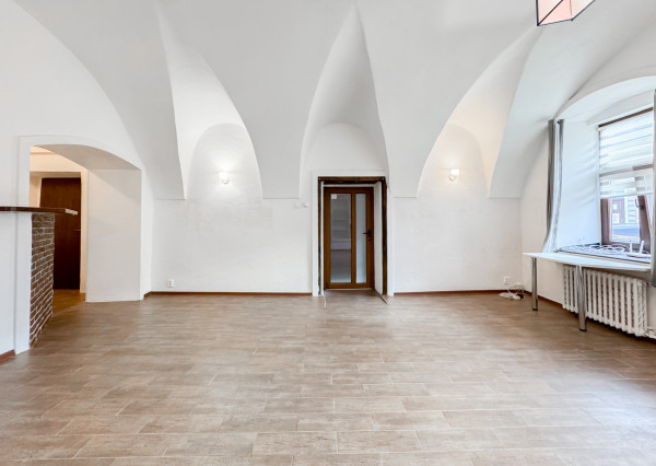 Mäsiarska ul. - na predaj byt 41m2 + 19m2 pivnica, centrum