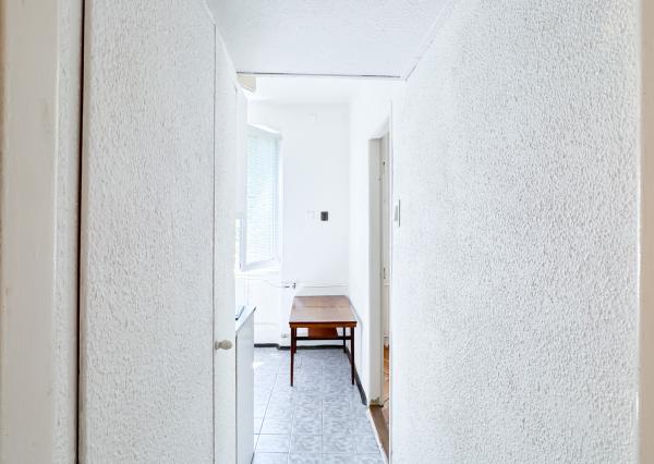 1 izbový byt, pôvodný stav, Košice - Šaca