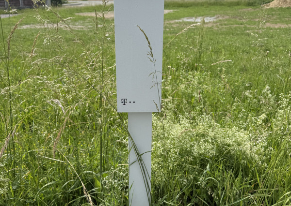 PREDANÉ - Stavebný pozemok v novej IBV, Ďurďošík – 589 m², IS, rovina