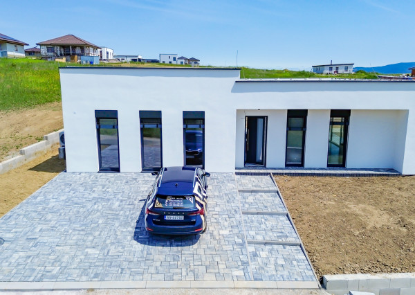 Zariadená luxusná moderná novostavba, Svinia, Prešov len 8km