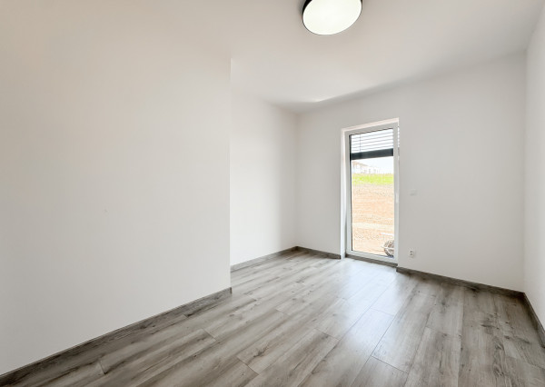 Zariadená luxusná moderná novostavba, Svinia, Prešov len 8km