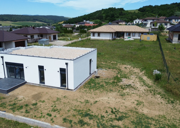 Zariadená moderná novostavba 4i RD, Svinia, Prešov len 8km