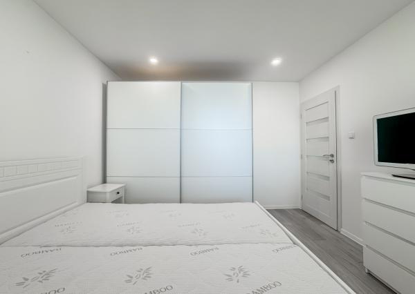 2,5 izbový byt, KE- Terasa, 9/10p., kompletná rekonštrukcia