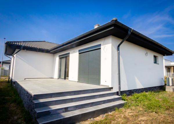 PRENAJATÉ - novostavba RD na kľuč k nasťahovaniu – Geča