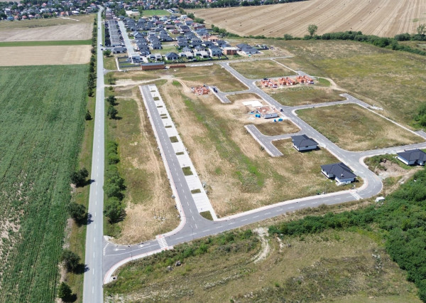Pozemky so stavebným povolením VILADOMY - VÝCHODNÉ MOKRANCE