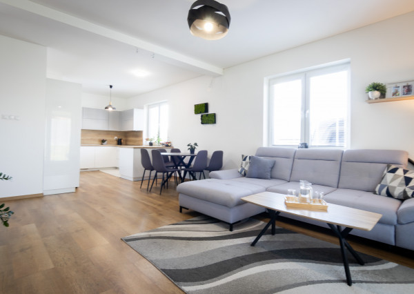 REZERVOVANÉ - NOVOSTAVBA 4i bungalovu, HODKOVCE