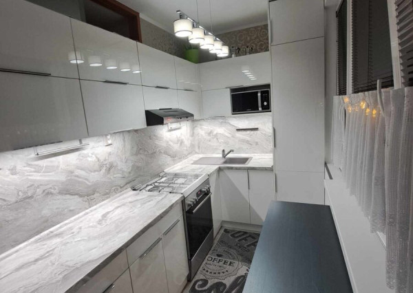 Komplet prerobený 85m2 4 izbový byt Košice Dargovských Hrdinov