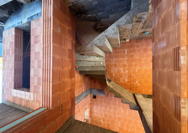 UVÁDZACIA CENA Novostavba Dvojdom - VÝCHODNÉ MOKRANCE