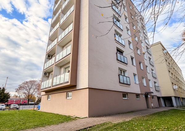 2-izbový byt 54m2, nová rekonštrukcia, Košice - Šaca