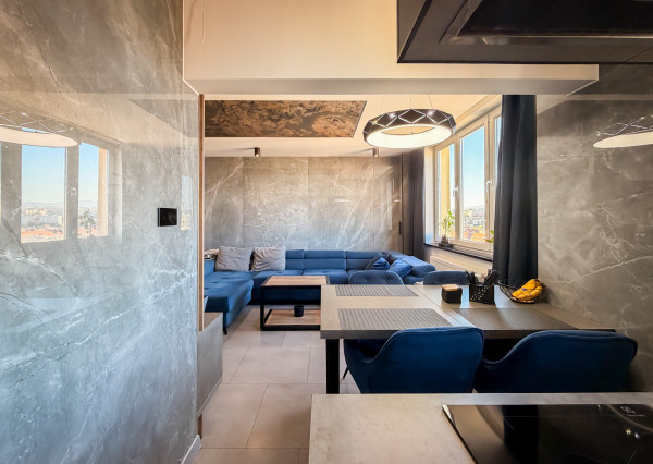 Zariadený luxusný 3-izbový byt po kompletnej rekonštrukcii