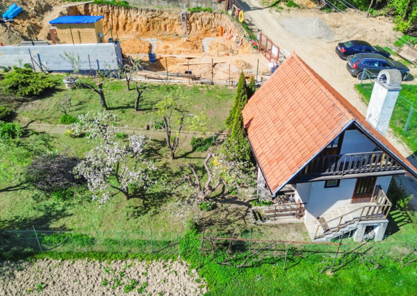 BAŠKA - pozemok so stavebným povolením, len 6 minút od KVP