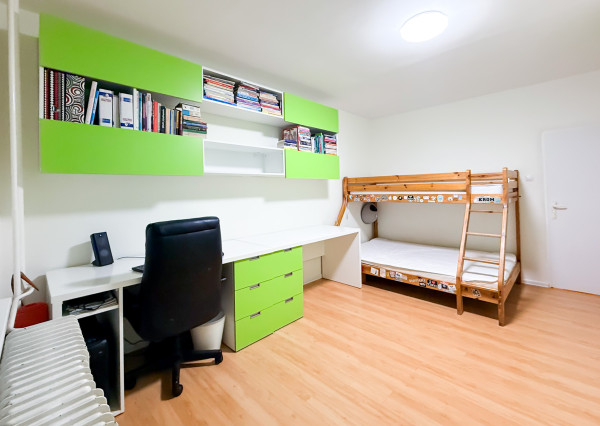 Na predaj veľký 3-izbový byt s balkónom,širšie centrum Košíc