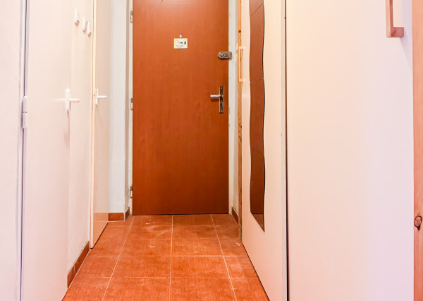 Na predaj 2-izbový byt na Severe s výborným potenciálom