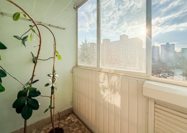 Ponúkame veľký 3-izb. byt na KVP s čiastočnou rekonštrukciou