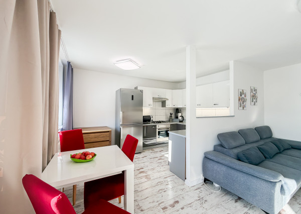 3 izbový Pražák 71m2 + loggia,  Nad Jazerom - Poludníková