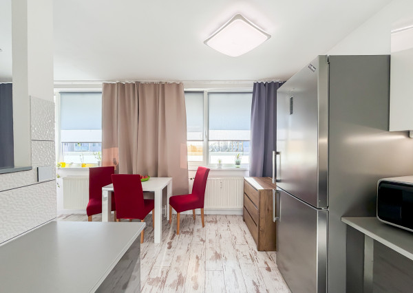 3 izbový Pražák 71m2 + loggia,  Nad Jazerom - Poludníková