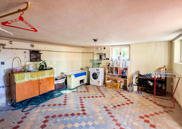 Na predaj rodinný dom v Moldave n.B. pre dve rodiny