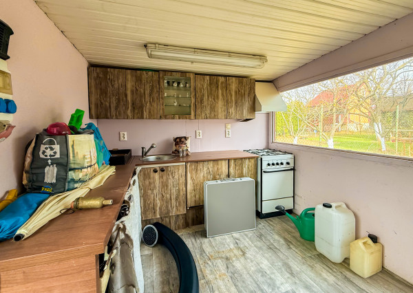 Na predaj víkendová chata v okolí Košíc