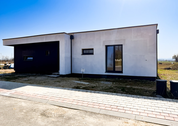 Moderná Novostavba, VÝCHODNÉ MOKRANCE, pozemok 671m2