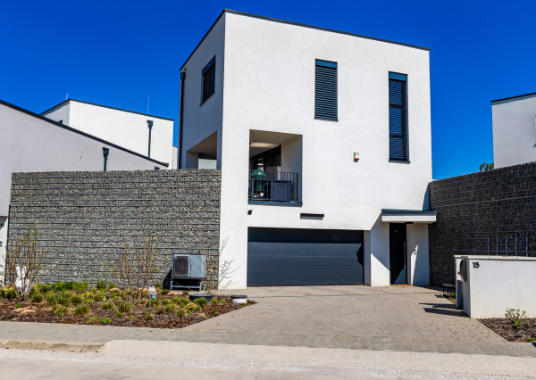 Na predaj luxusná smart VILLA MYSLAVA, novostavba