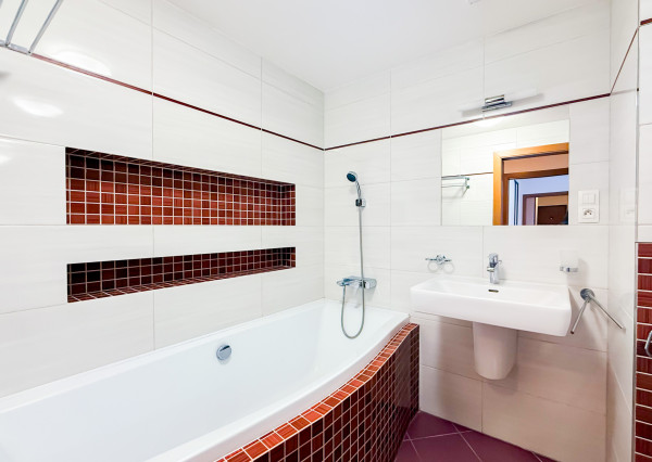 Na predaj veľký 3-izbový byt po kompletnej rekonštrukcii