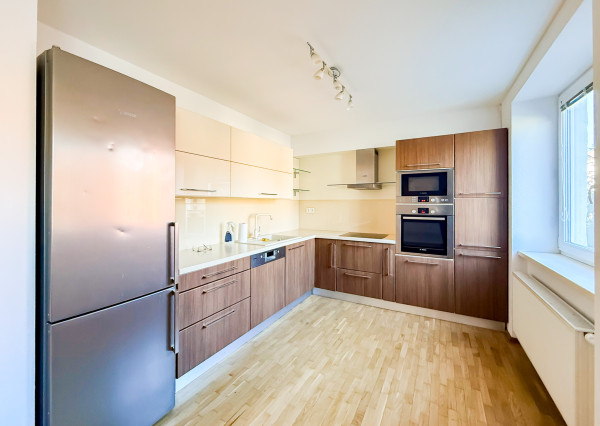 Na predaj veľký 3-izbový byt po kompletnej rekonštrukcii