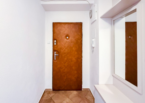 Na predaj veľký 3-izbový byt po kompletnej rekonštrukcii