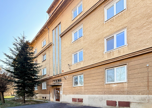 Na predaj veľký 3-izbový byt po kompletnej rekonštrukcii