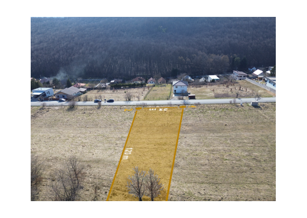 Na predaj veľký stavebný pozemok, 10 min z Košíc