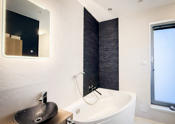 Ponúkame prémiový dom s bazénom v Košiciach