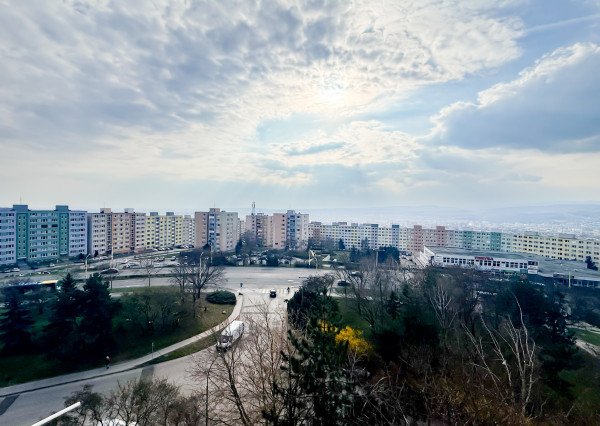 Na predaj krásny 2-izbový byt po novej rekonštrukcii