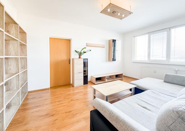 Na predaj zariadený 2-izbový byt 52 m2, Košice - Západ