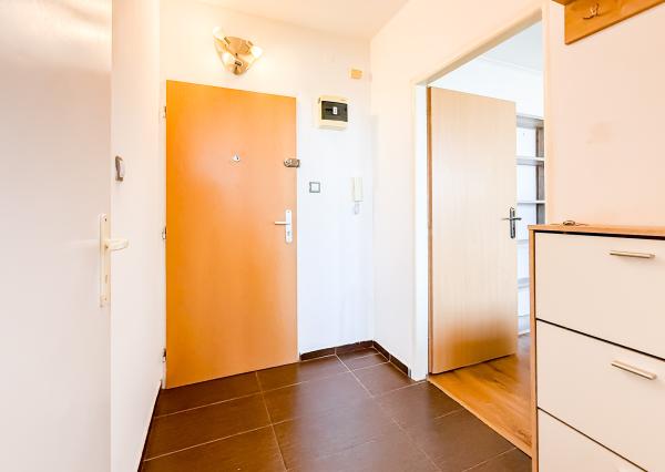 Na predaj zariadený 2-izbový byt 52 m2, Košice - Západ