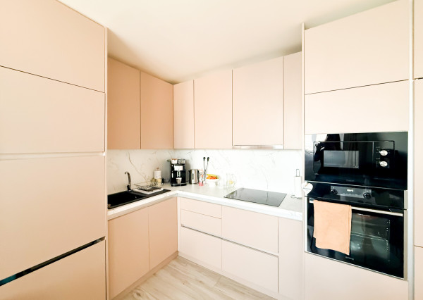 Na predaj 3-izbový byt po novej rekonštrukcii blízko centra