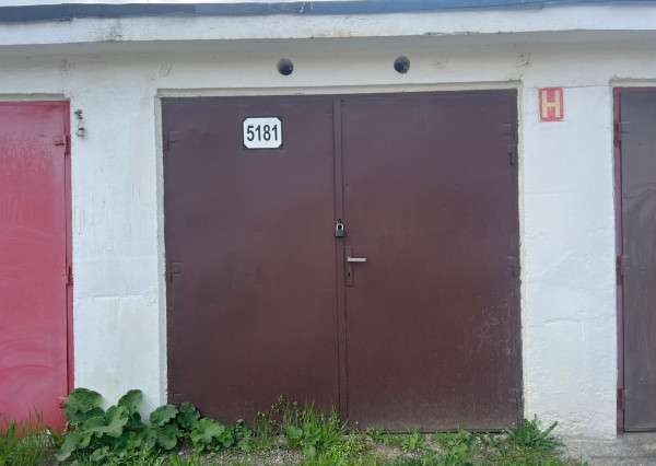 NA PRENÁJOM murovaná garáž Račí potok