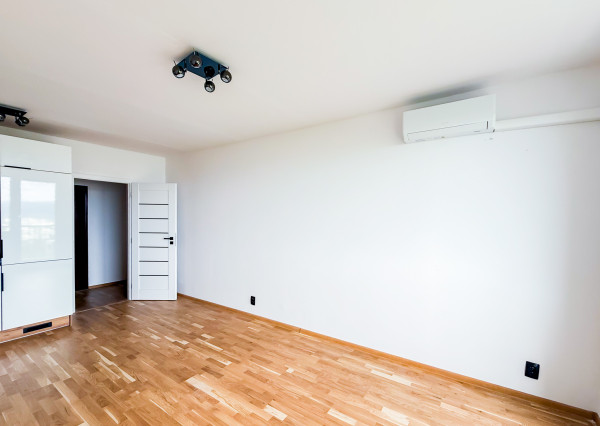 Na predaj 2-izb. byt po novej rekonštrukcii, pražský typ