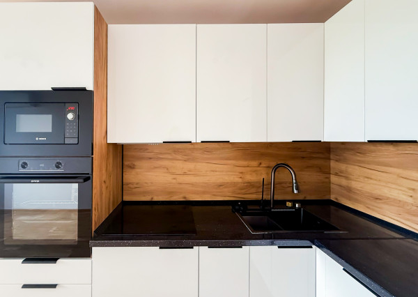 Na predaj 2-izb. byt po novej rekonštrukcii, pražský typ