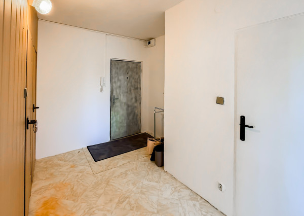 Na predaj 2-izbový byt na Terase pri OC Galéria