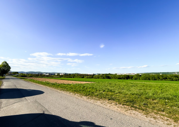 Na predaj stavebný pozemok so všetkými IS v Barci, Košice