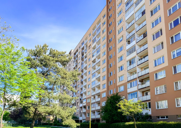 Na predaj 1-izbový byt po rekonštrukcii pri Auparku