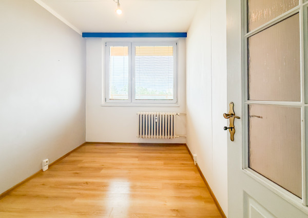 3 izbový byt 56m2+6m loggia, Terasa - Michalovská