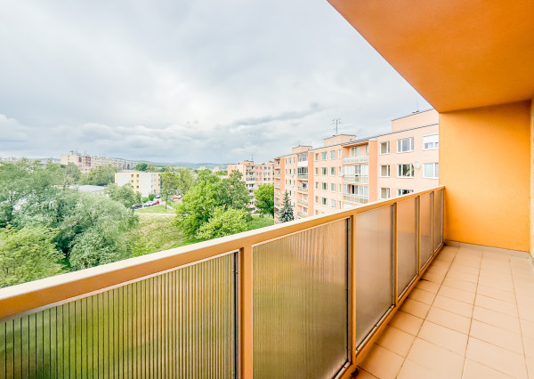 3 izbový byt 56m2+6m loggia, Terasa - Michalovská