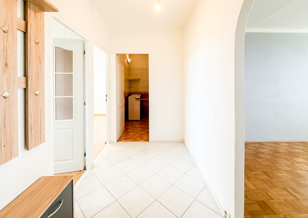 3 izbový byt 56m2+6m loggia, Terasa - Michalovská