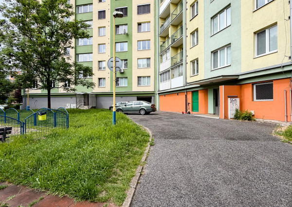 Na predaj veľký 3-izbový byt s balkónom,širšie centrum Košíc