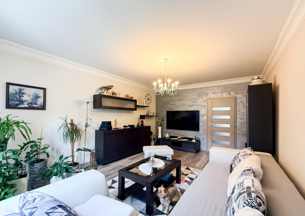 Na predaj priestranný štvorizbový byt na Ťahanovciach, 80m2