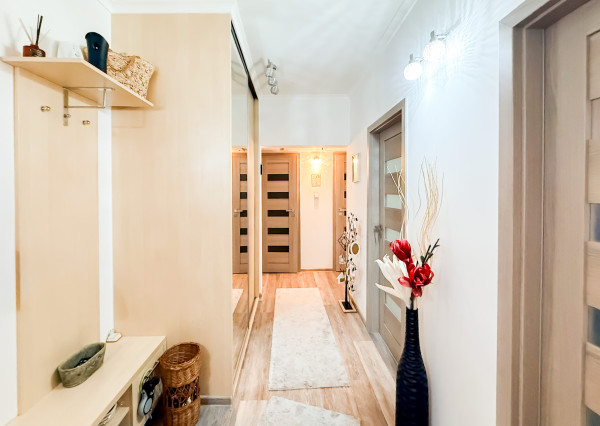 Na predaj priestranný štvorizbový byt na Ťahanovciach, 80m2