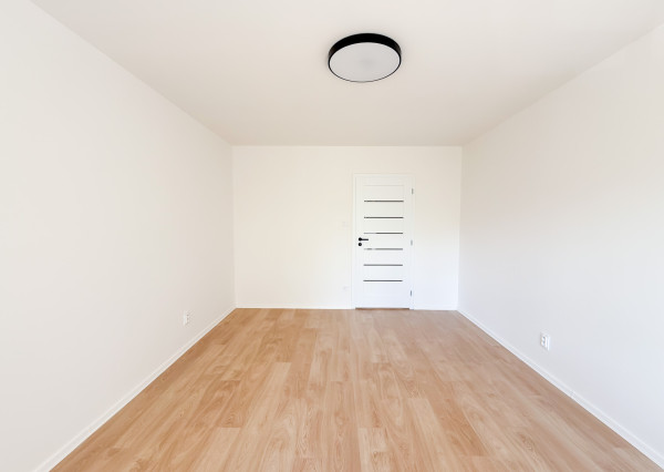 Na predaj veľký moderný 2-izbový byt po novej rekonštrukcii